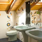 Casa Danoi فندق مبيت وإفطار 3*