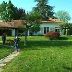 Casa Danoi فندق مبيت وإفطار 3*