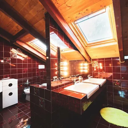 Nocleg ze śniadaniem Casa Danoi 3*